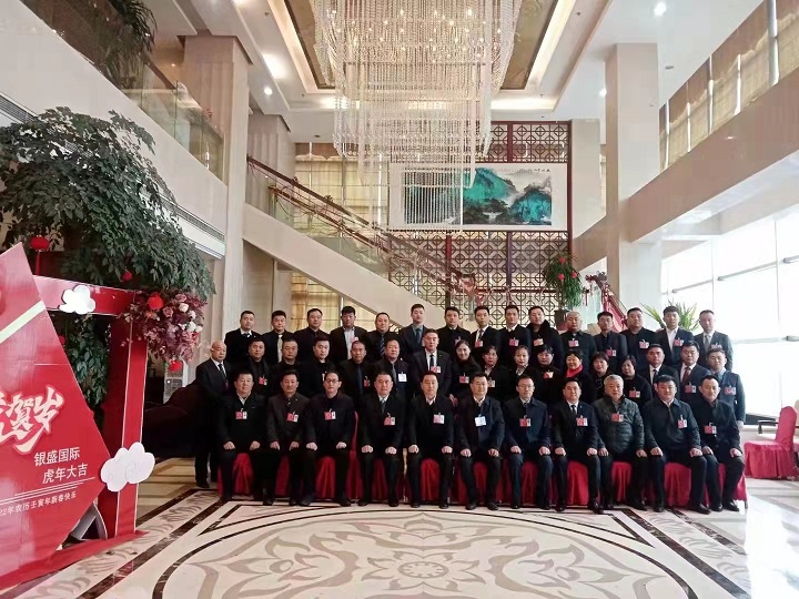 我公司董事長王曉文，通過民主選舉成為菏澤市高新區(qū)人大代表